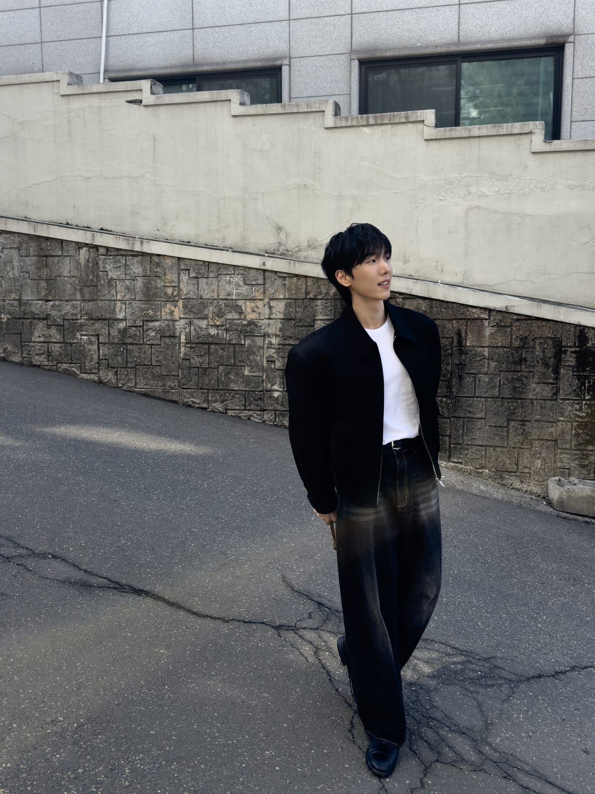 WKND MOOD 아뜰리에 화보