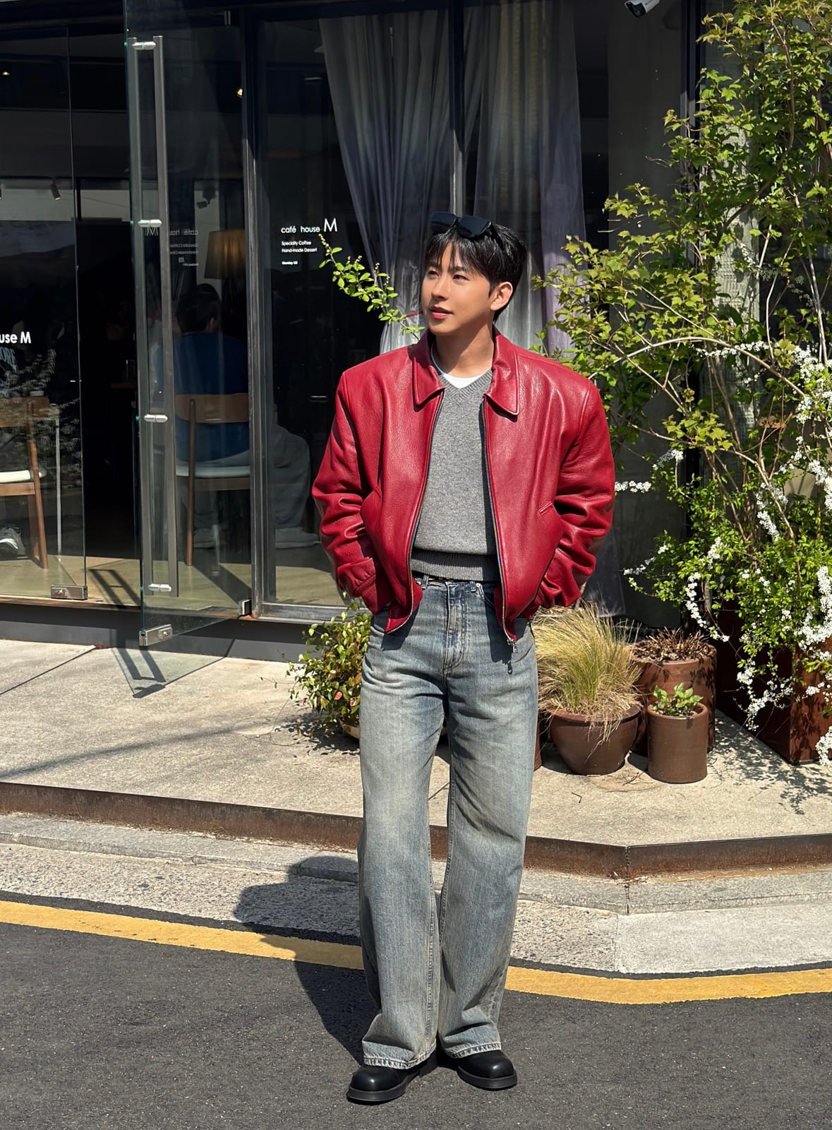 2026 벚꽃 — WKND MOOD